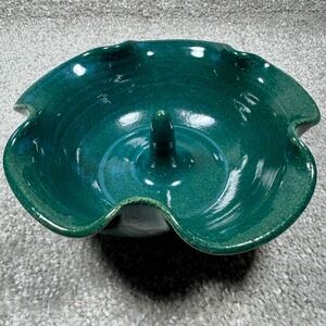 Cagle‎ Road Pottery Scalloped Ring Dish Apple Baker Signed NC Studio 1996 Green